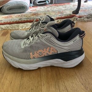 HOKA Bondi 7 size 9